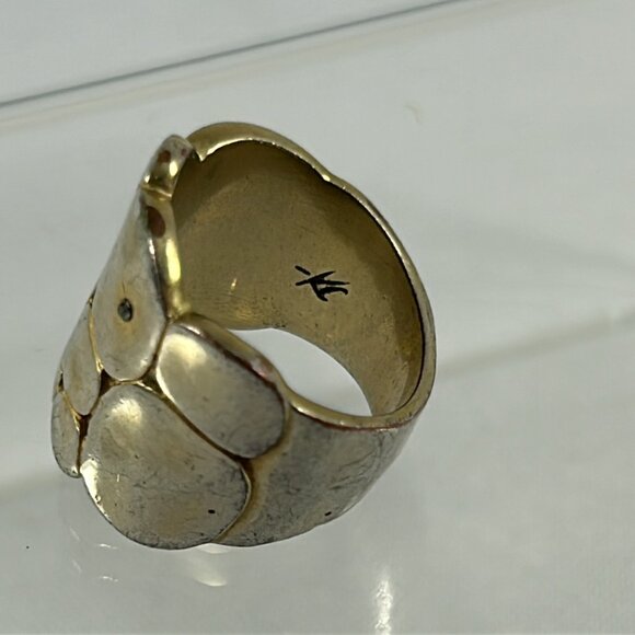 Kenneth Cole Womens Ring Size 8 Silver Tone Modernist Cobblestone Look Statement - Picture 3 of 8